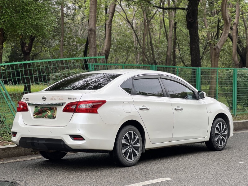 東莞20年日產軒逸8