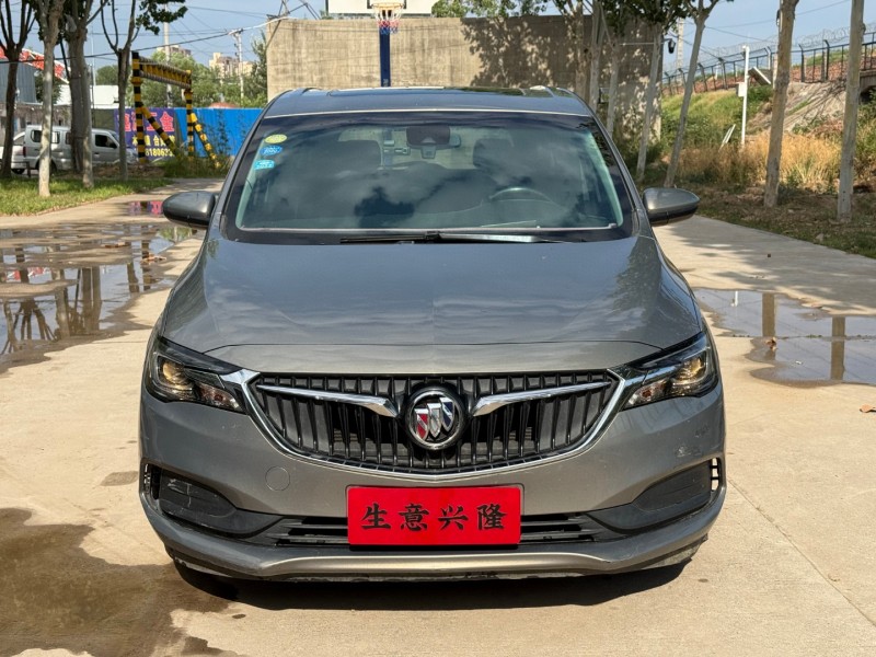 新鄉18年別克GL61