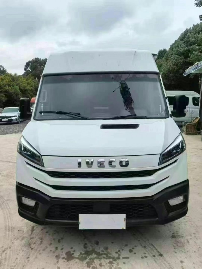 昆明24年依維柯Iveco VISION1