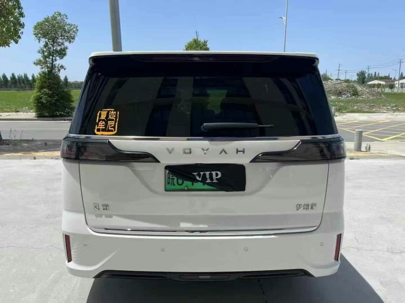 襄陽23年嵐圖汽車夢想家9
