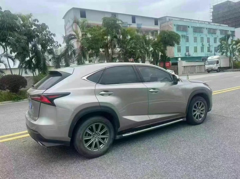 潮州18年雷克薩斯NX8