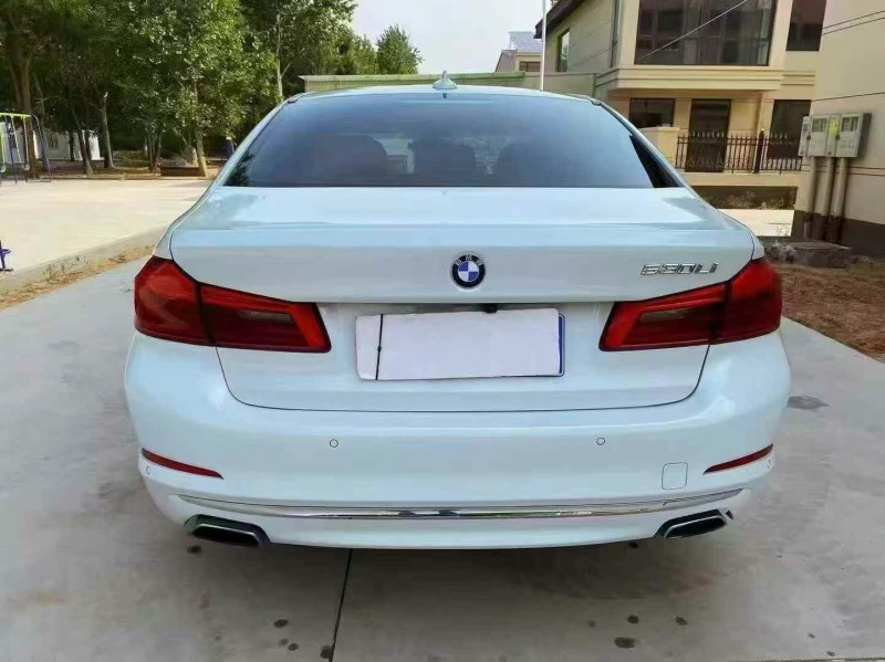 东营17年宝马5系9