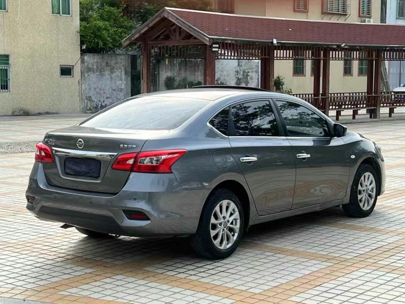 汕頭23年日產軒逸8