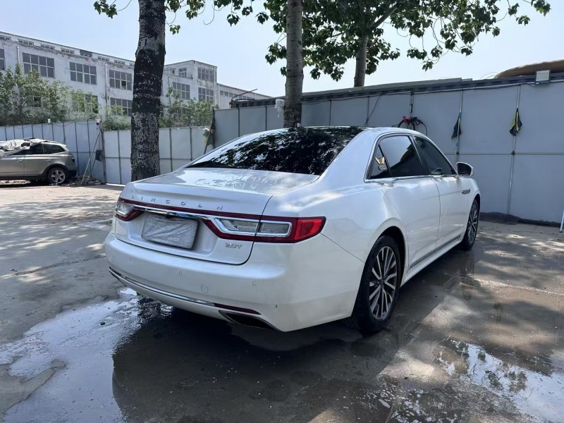 青島18年林肯大陸9