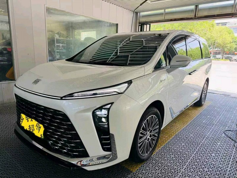 聊城25年別克GL87