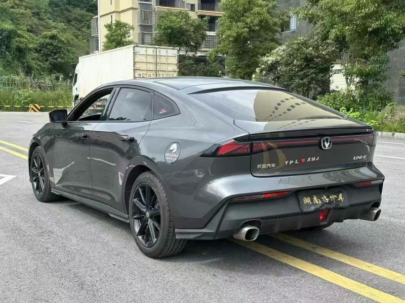 湘潭23年長安汽車UNI9