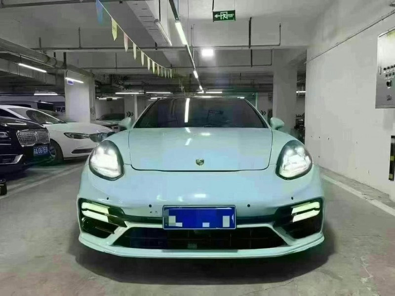 綿陽11年保時捷帕拉梅拉1