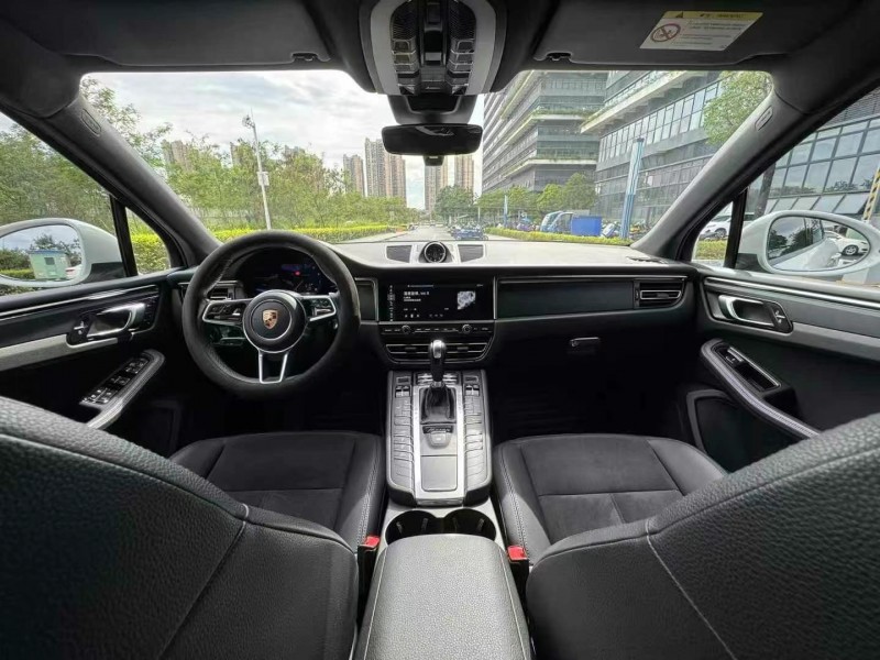 東莞19年保時捷Macan4
