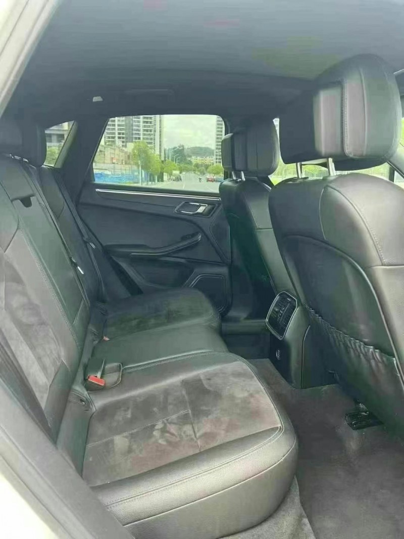 撫州19年保時捷Macan6