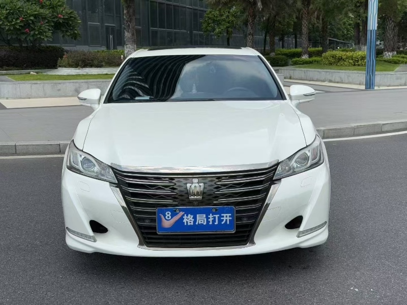 東莞18年豐田皇冠1