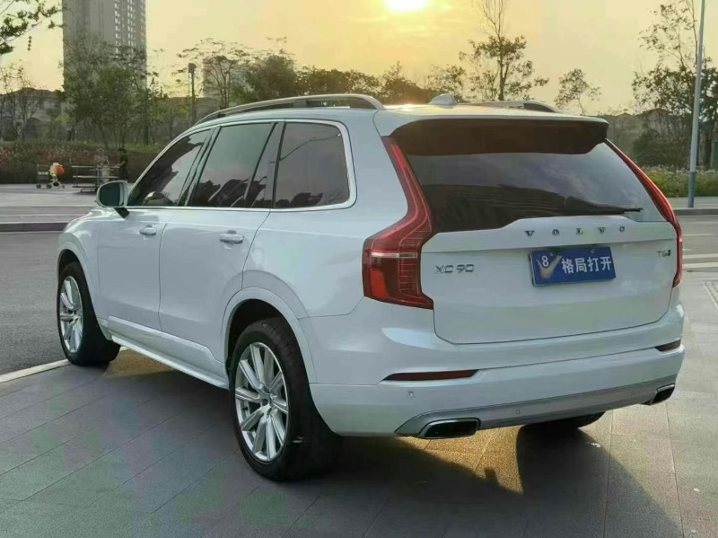 東莞17年沃爾沃XC908