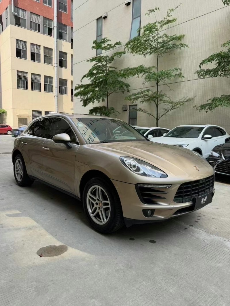 佛山16年保时捷Macan2