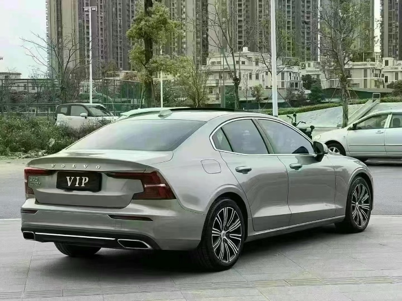 東莞22年沃爾沃S60L新能源9