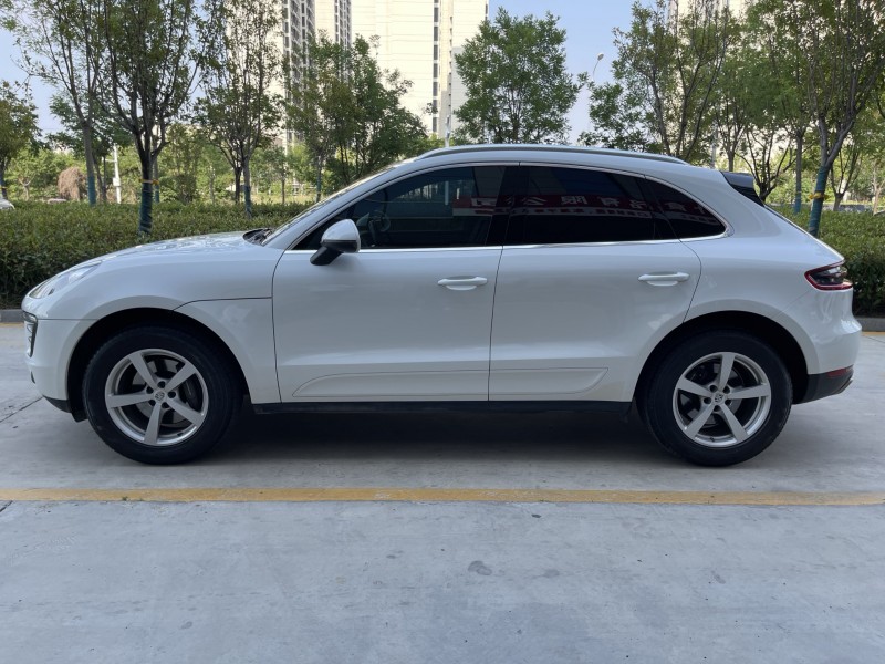 煙臺18年保時捷Macan6