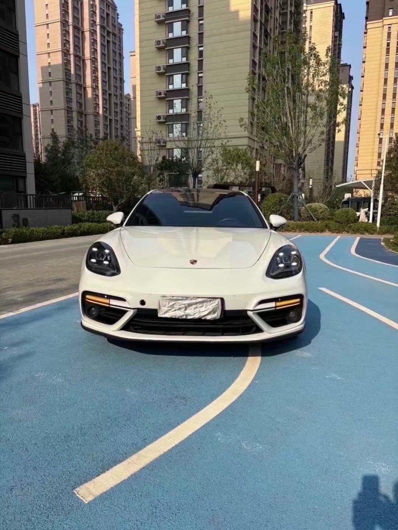 臨沂17年保時捷帕拉梅拉1
