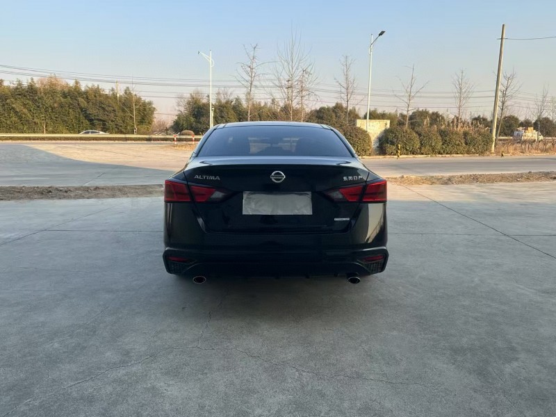 徐州22年日產天籟9