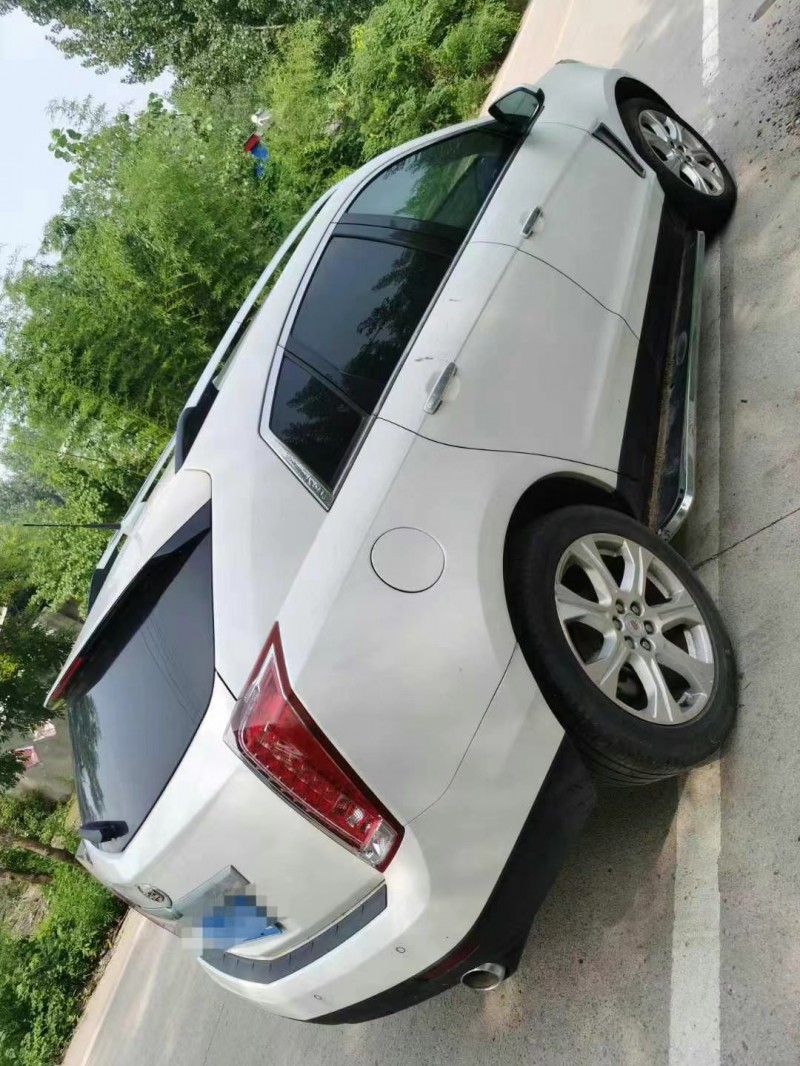 臨沂15年凱迪拉克SRX7