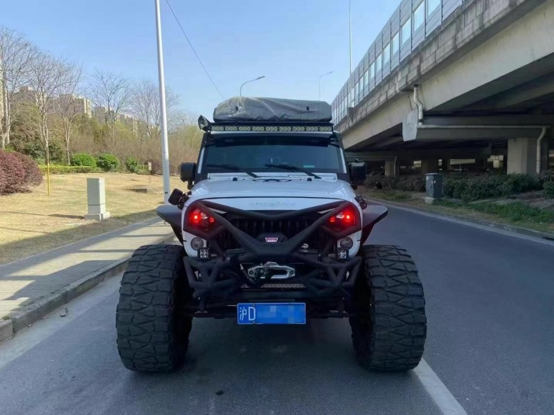上海17年Jeep牧馬人1