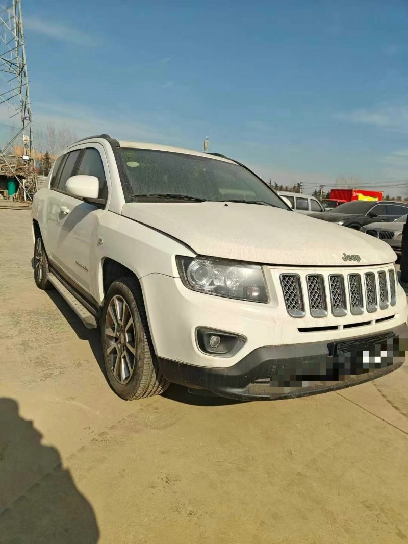 臨沂14年Jeep指南者2