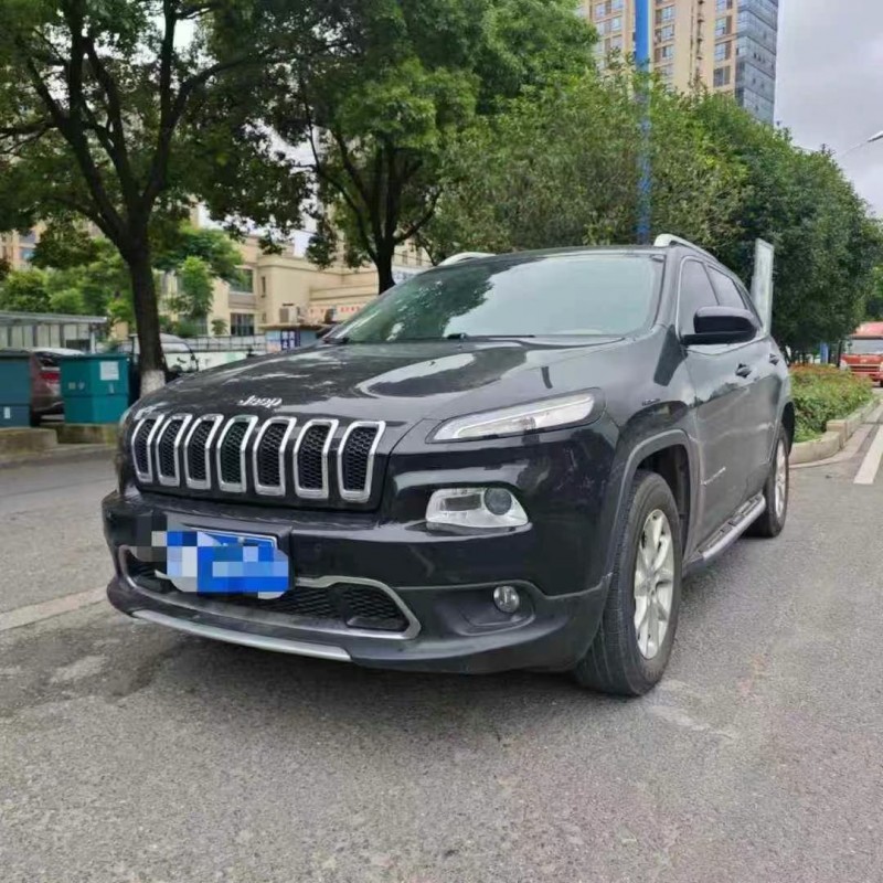 萍鄉16年Jeep自由光2