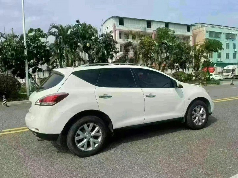 湛江12年日產樓蘭7