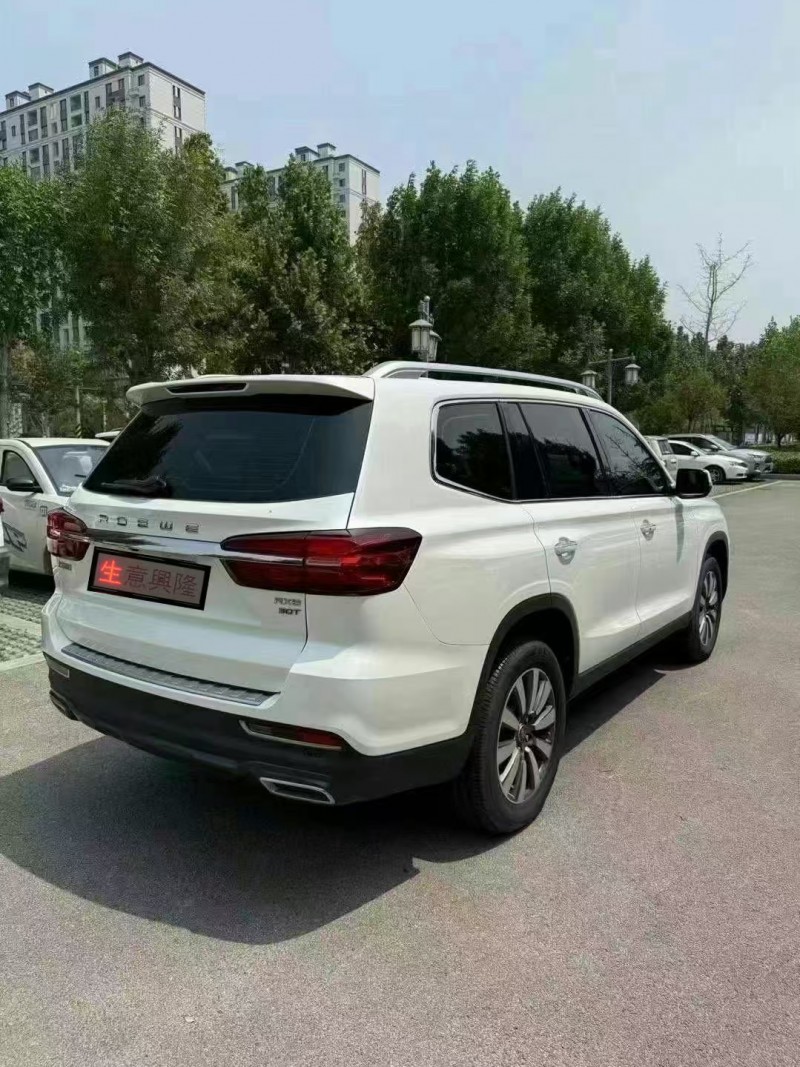 張家界23年榮威RX85