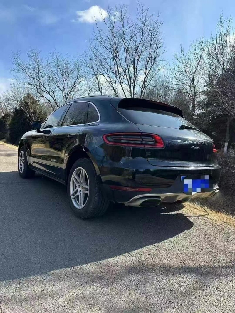 煙臺16年保時捷Macan7