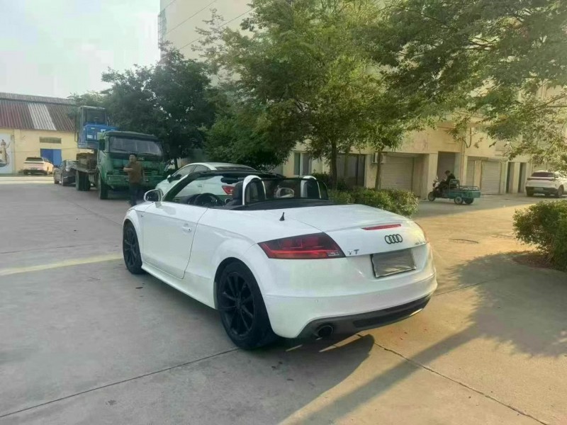 徐州14年奧迪TT8