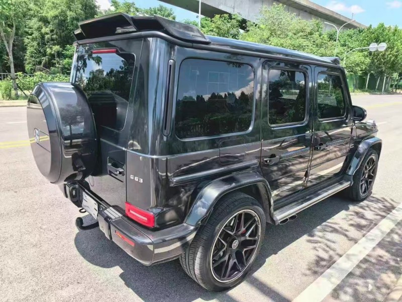 淄博24年奔馳AMG8