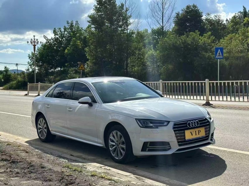 銅仁19年奧迪A4L3