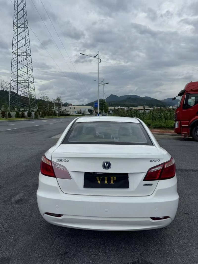 云浮14年長安汽車逸動8
