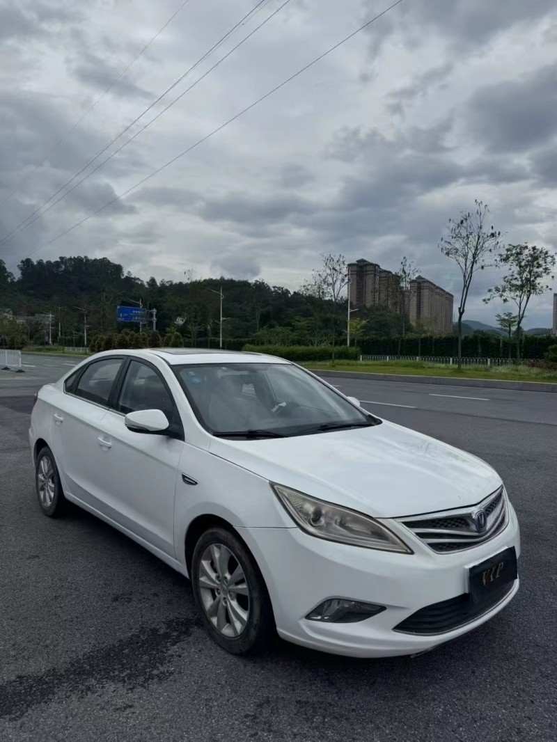 云浮14年長安汽車逸動9