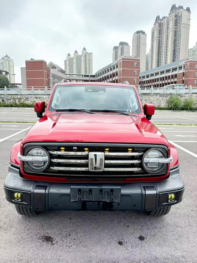 荊州22年長城汽車坦克1