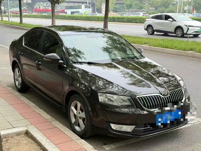 滄州15年斯柯達明銳2