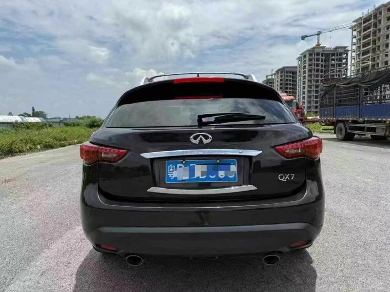 北海14年英菲尼迪QX709