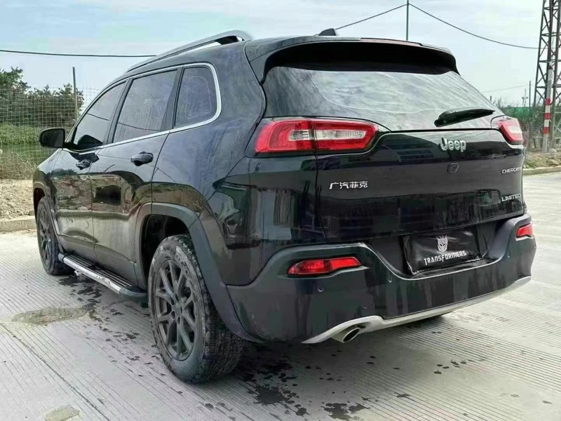 梅州20年Jeep自由光7