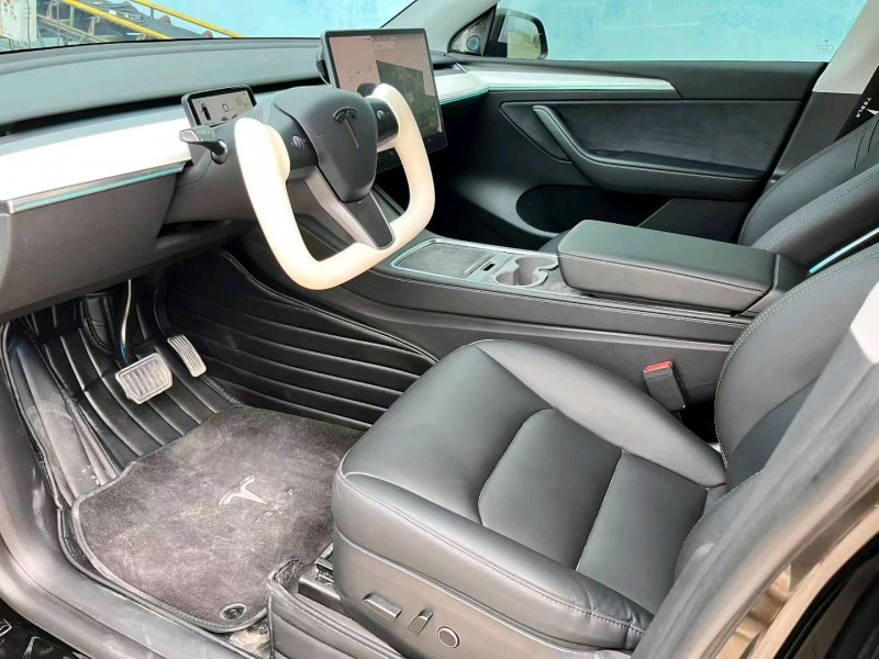襄陽23年特斯拉MODEL Y8