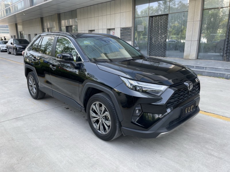 濰坊23年豐田RAV43