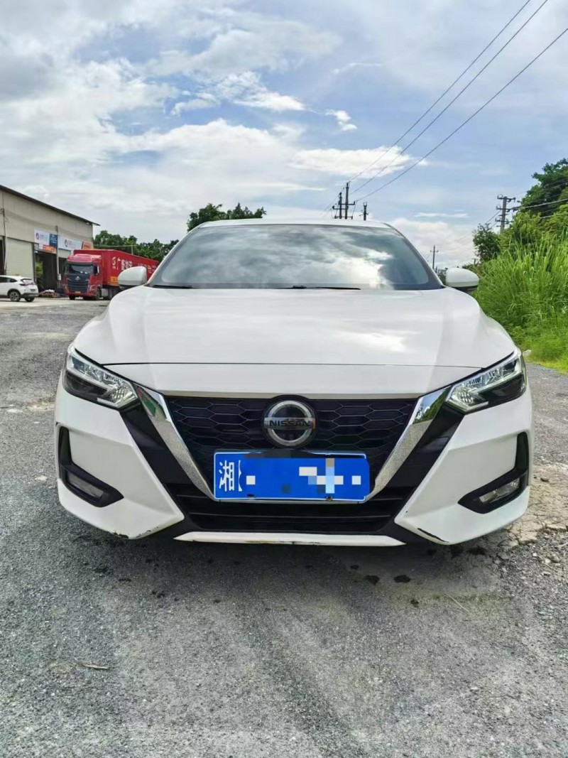 岳陽20年日產軒逸1