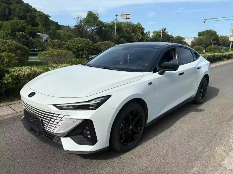 紹興24年長安汽車UNI2