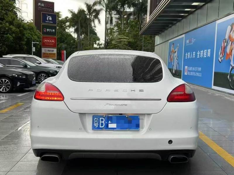 廣州13年保時捷帕拉梅拉9
