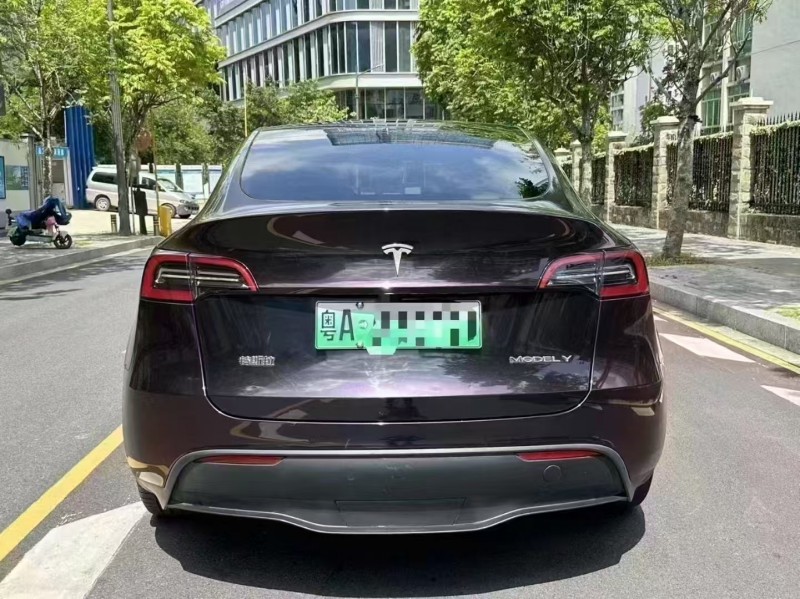 深圳23年特斯拉MODEL Y9