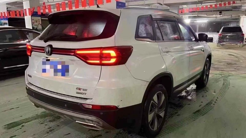 衢州20年長安汽車CS757