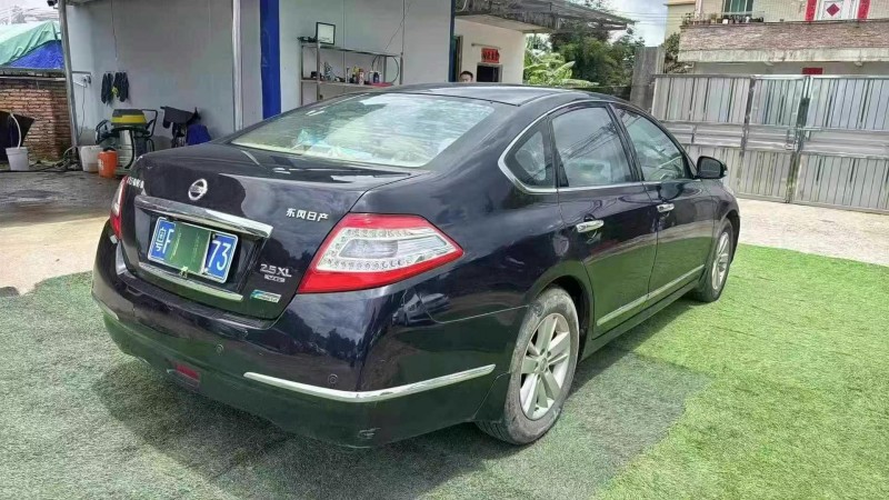 廣州11年日產天籟7