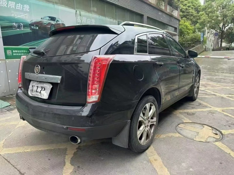 貴陽12年凱迪拉克SRX5