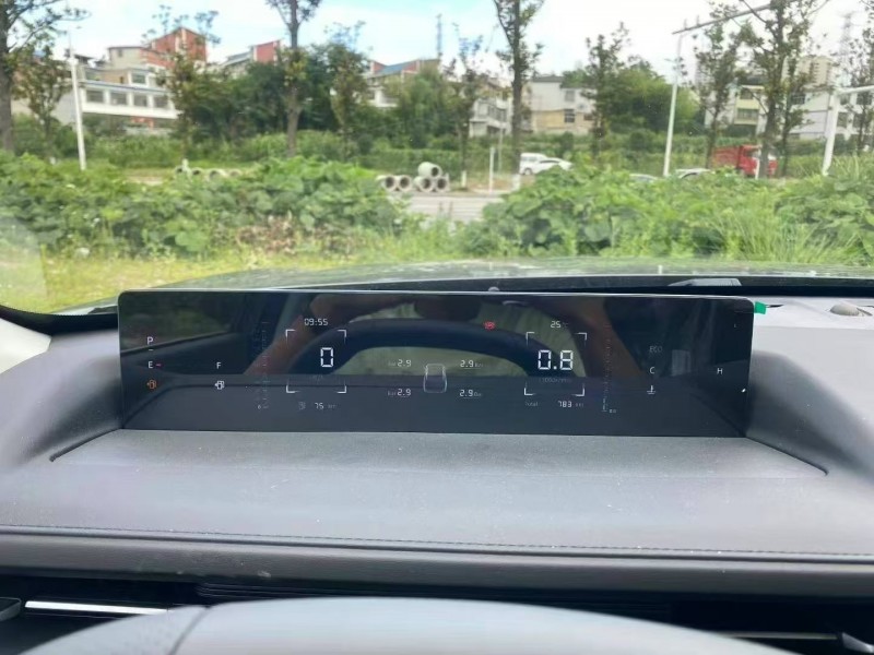 貴陽25年長安汽車逸動6