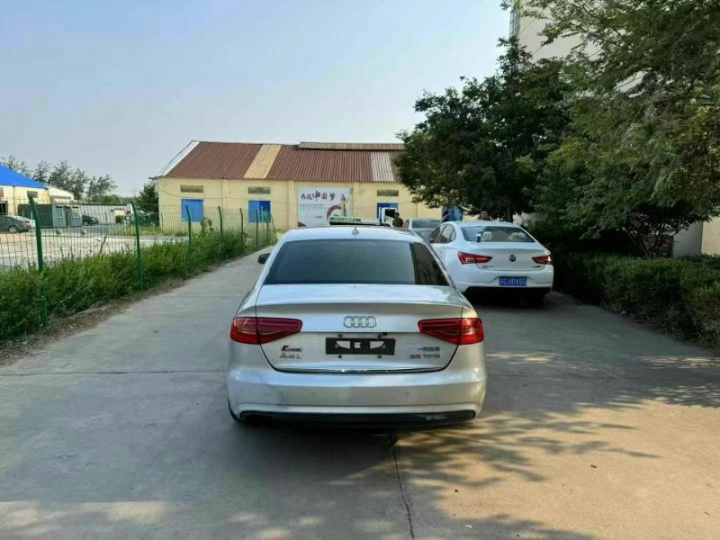 徐州13年奧迪A4L9