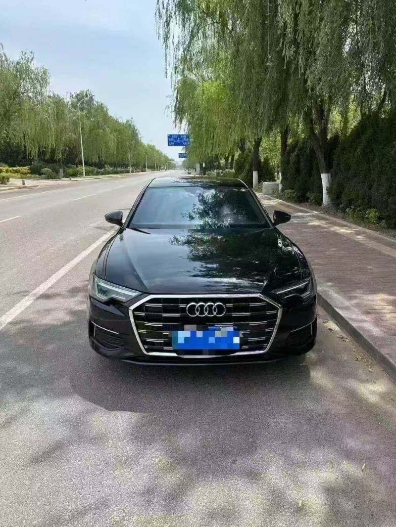 青島19年奧迪A6L1