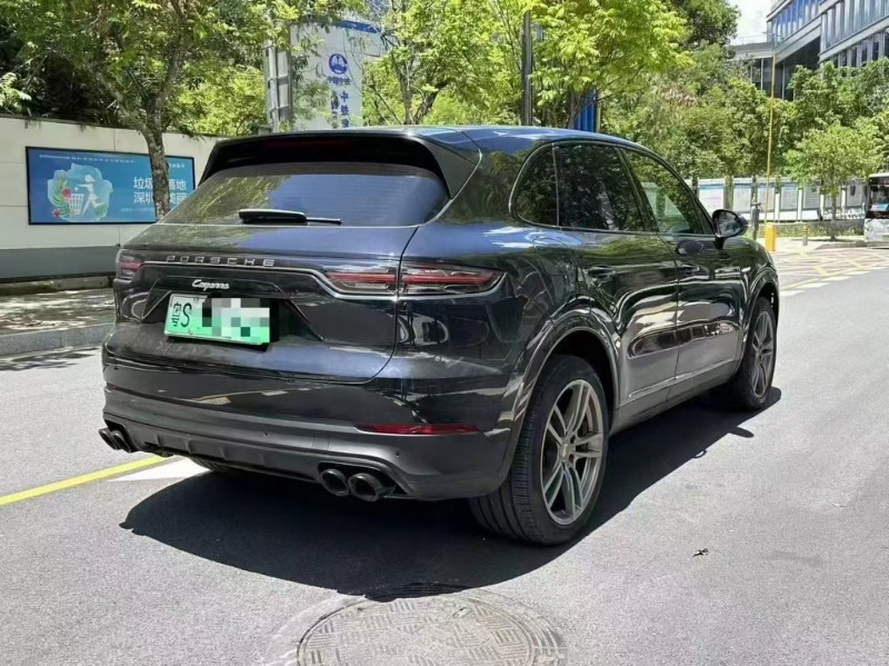 深圳22年保時捷卡宴8