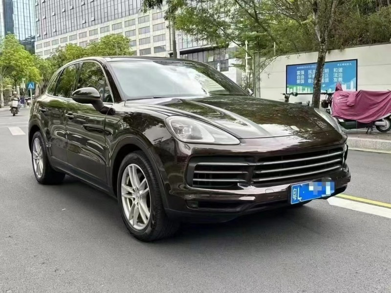 深圳20年保時捷卡宴2